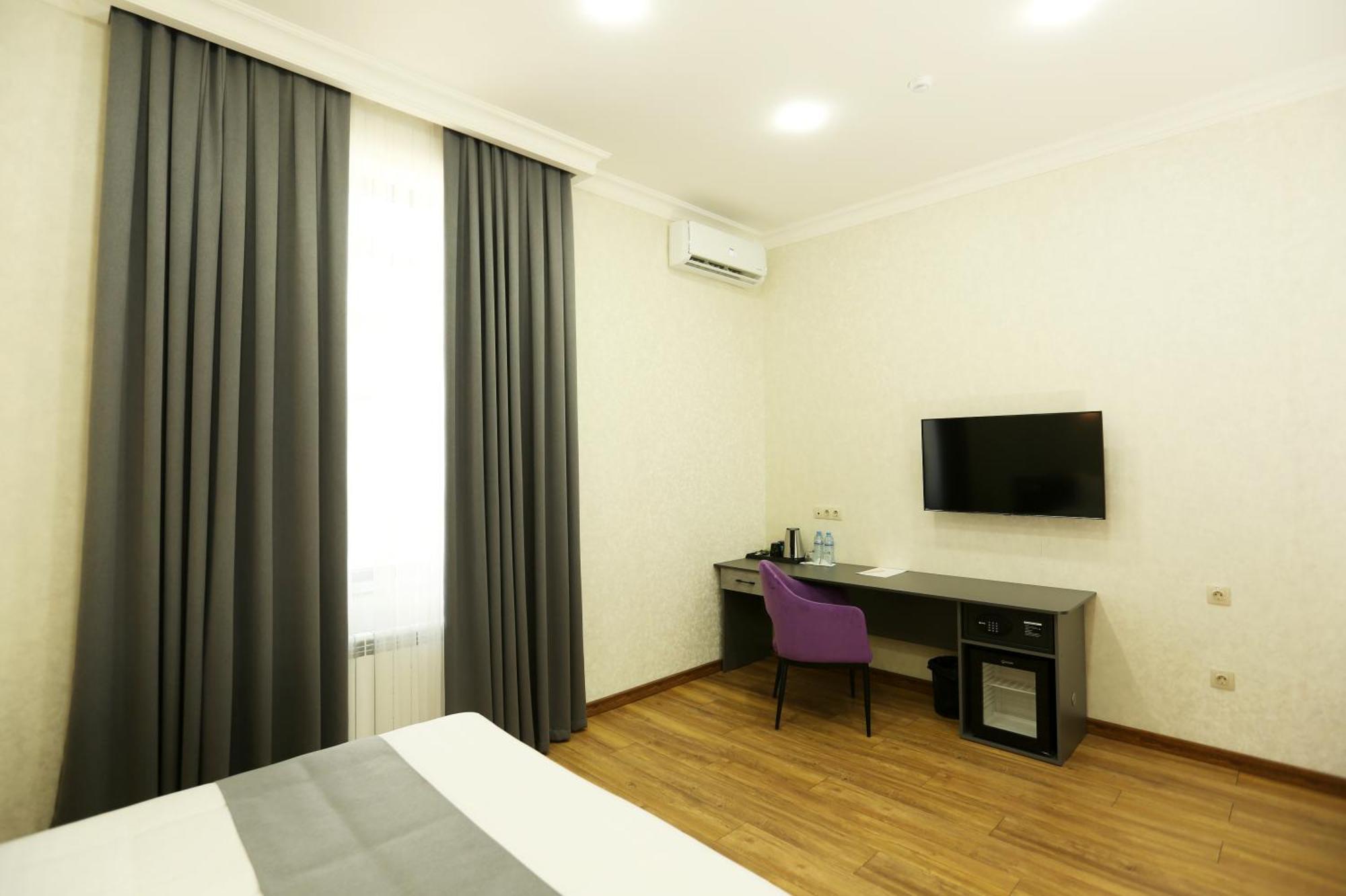 Parklane Hotel Tashkent Exterior foto