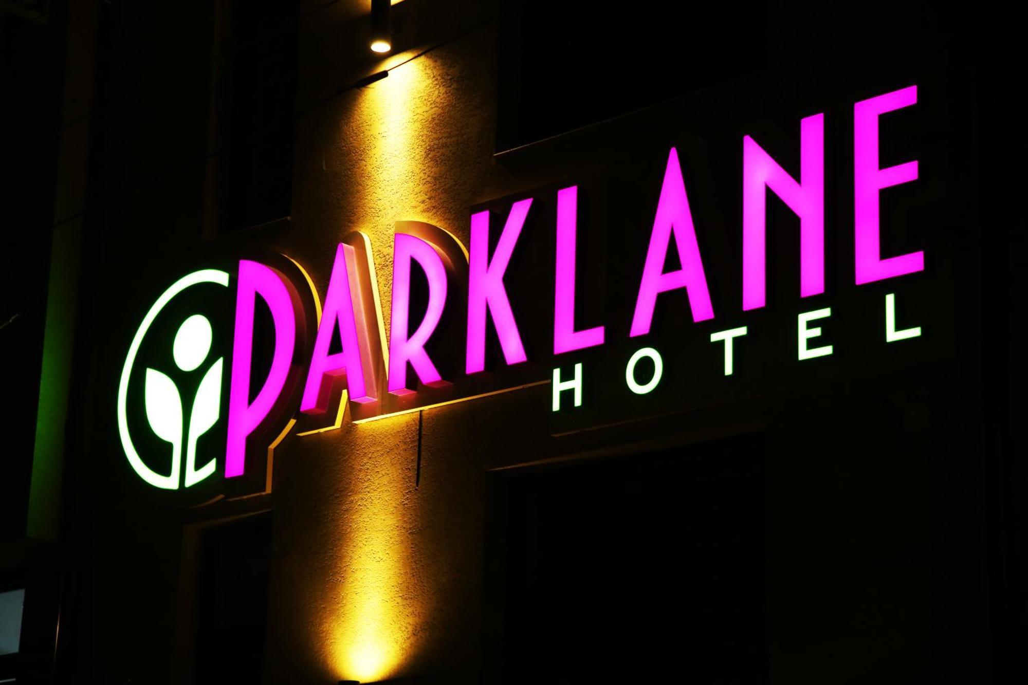 Parklane Hotel Tashkent Exterior foto