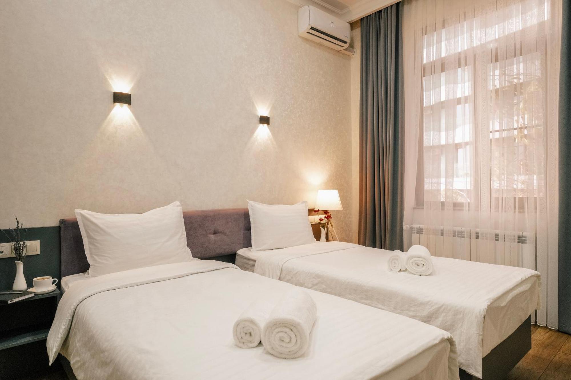 Parklane Hotel Tashkent Exterior foto