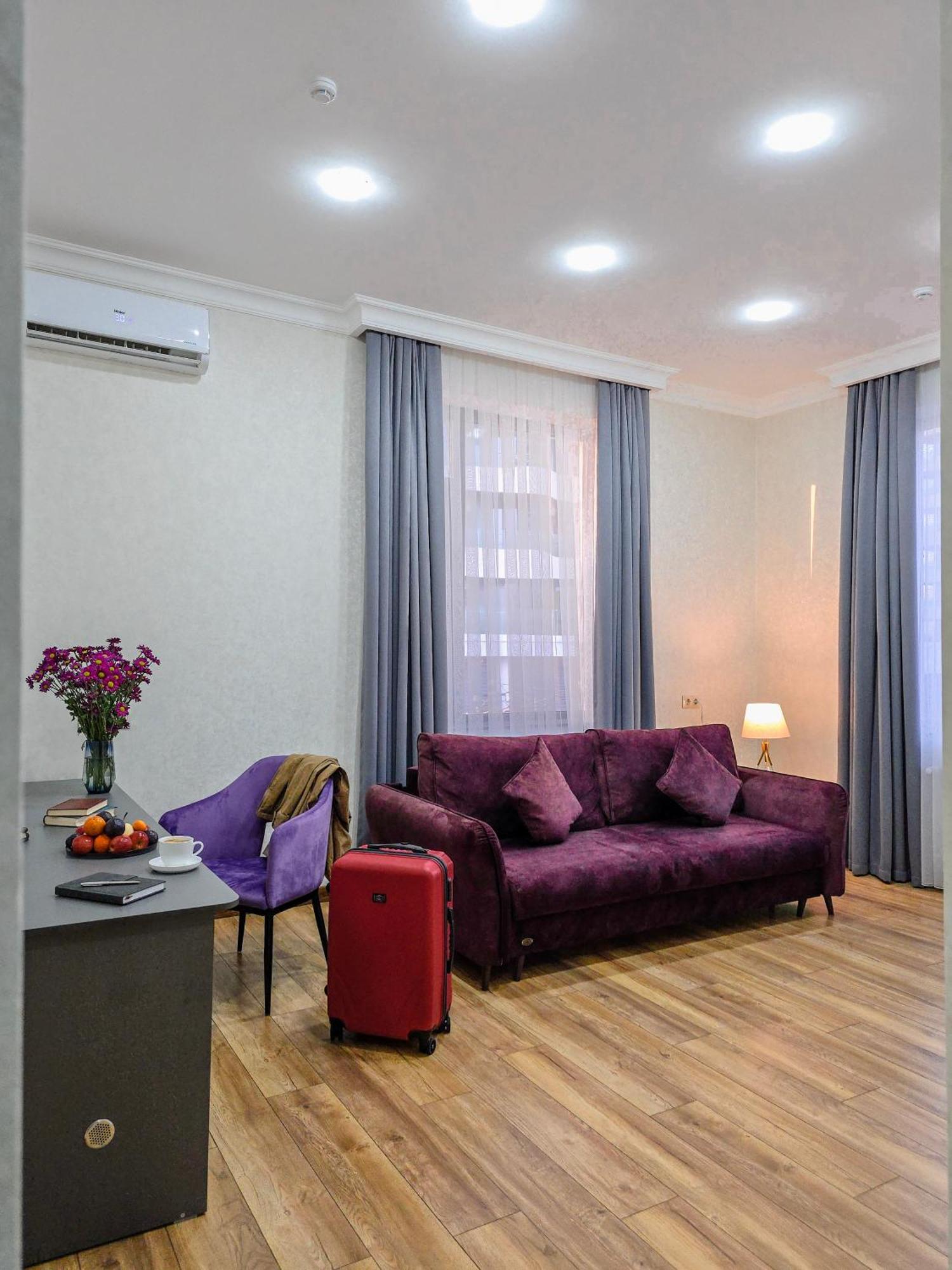 Parklane Hotel Tashkent Exterior foto